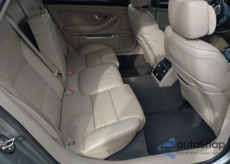 2010 Audi A8 L 4.2 из США, поврежденный, VIN WAURVAFA8AN005690